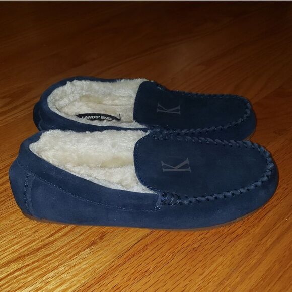 Lands end blue leather faux fur slippers with "K" - Picture 1 of 7